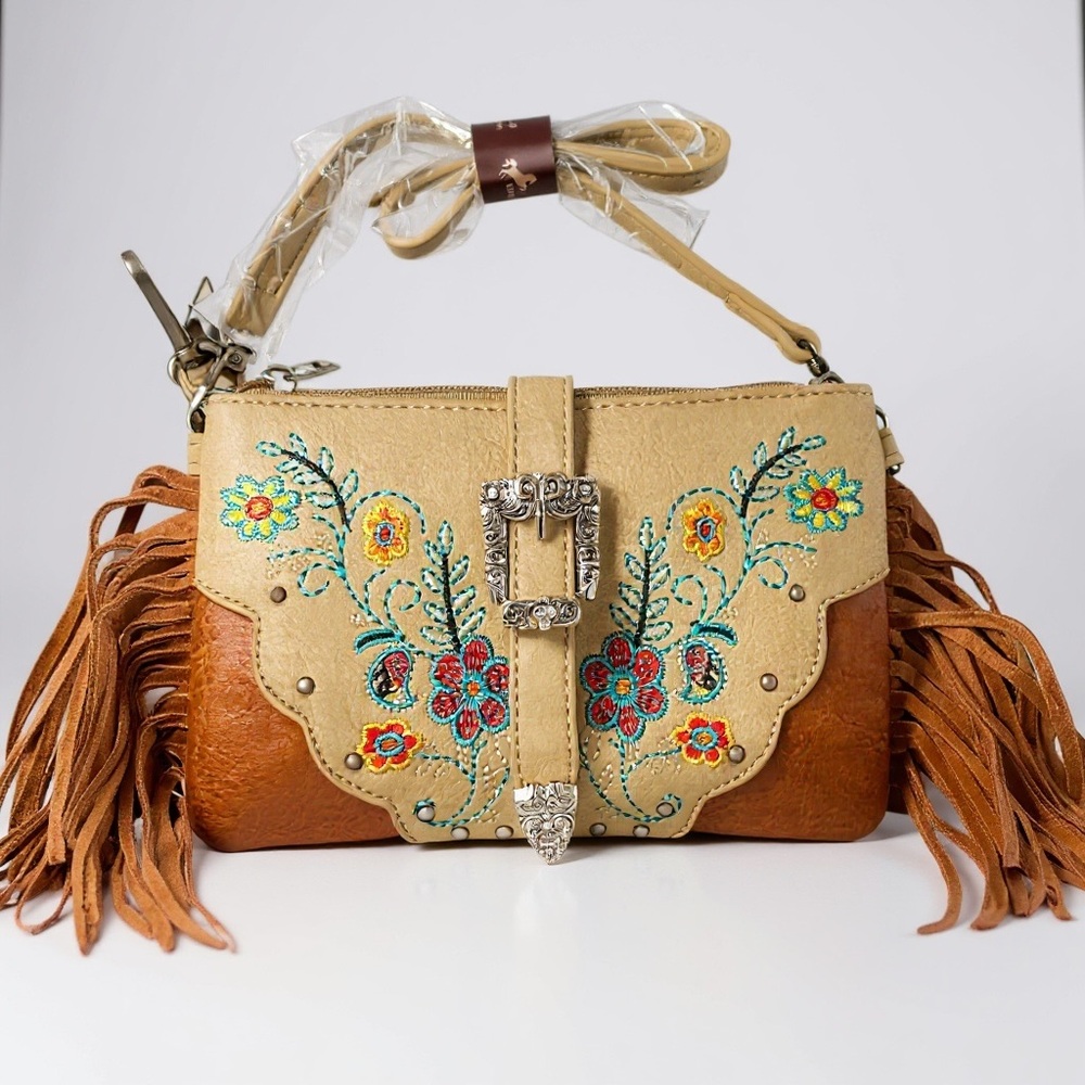 NWT Montana West Buckle Collection Clutch/Crossbody